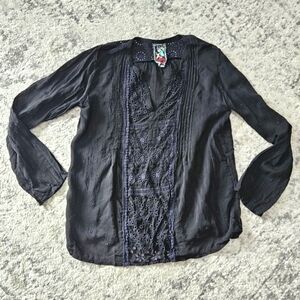 Johnny Was black 100% cupro rayon eyelet embroidered long sleeve blouse